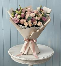 Букет цветов из:  Розы и Лизиантусы #REPLACE_PRED# Боголюбово