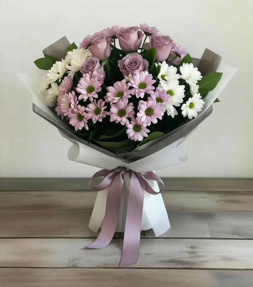 Букет цветов из: Хризантемы и Розы в Боголюбово