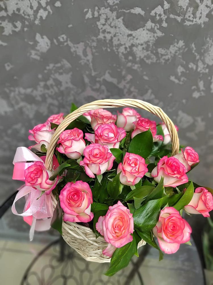 Цветочная композиция из Розы в корзине в Боголюбово