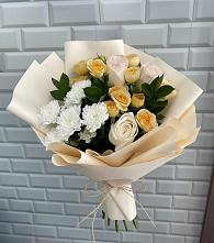Букет цветов из:  Розы и Хризантемы в Боголюбово