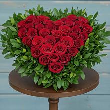 Цветочная композиция из Розы в виде сердца #REPLACE_PRED# Боголюбово