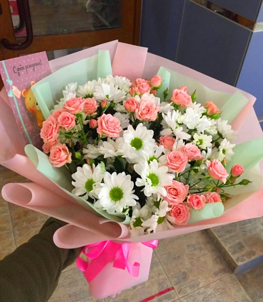 Букет цветов из: Розы и Хризантемы в Боголюбово