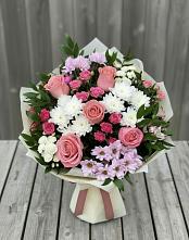 Букет цветов из:  Альстромерии, Гвоздики, Розы и Хризантемы в Боголюбово