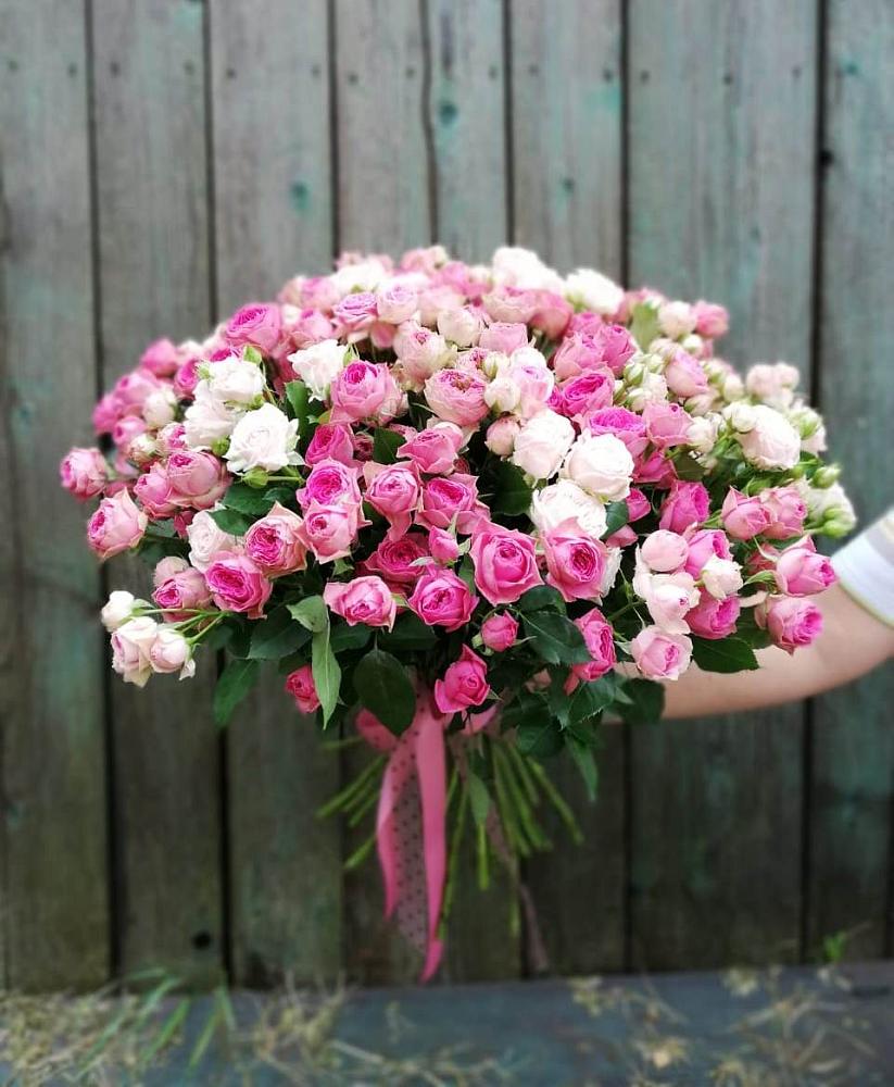 Букет Розовые кустовые розы Натали и Лав Лидия в Боголюбово