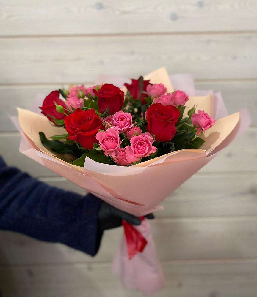 Букет цветов из: Розы в Боголюбово